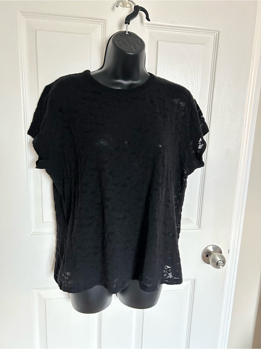 aerie Black Short Sleeve Lace-Texture Tee